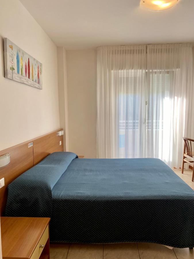 Hotel Ivana 리도 디 예솔로 외부 사진
